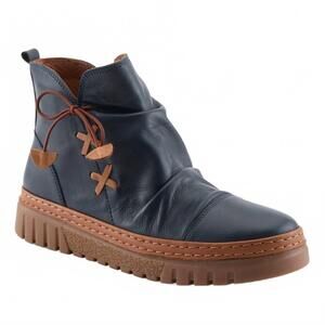 NEW SPRING STEP SHOES women's vandis ankle boots in navy